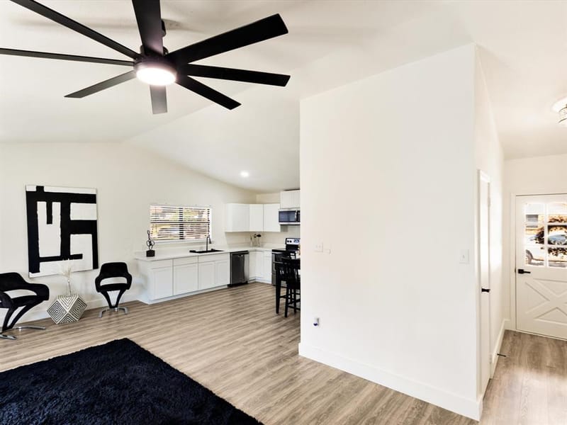 1040 Carmody Drive, Mesquite TX 75149 - Photo 7