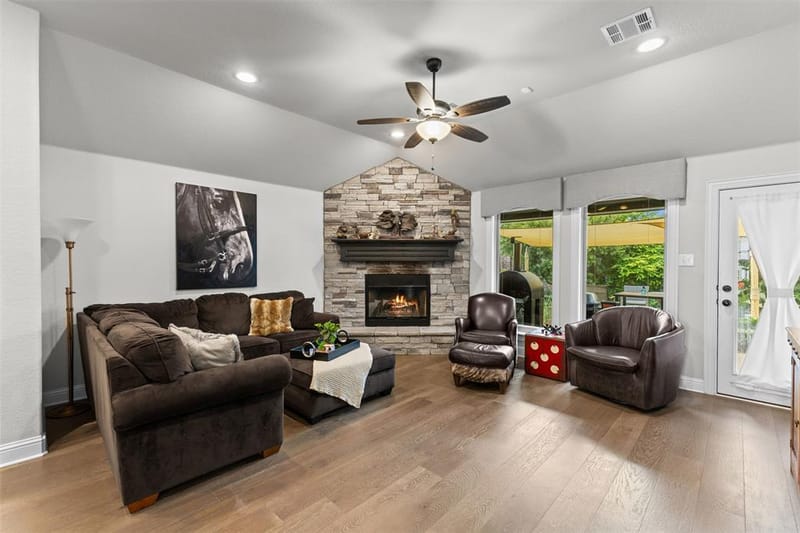 251 Lariat Trail, Waxahachie TX 75165 - Photo 8