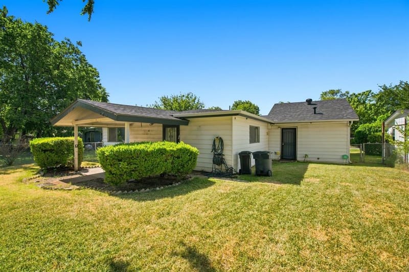4105 Fairlane Avenue, Fort Worth TX 76119 - Photo 15