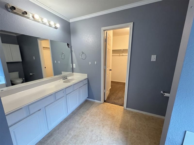 612 Stirrup Bar Drive, Fort Worth TX 76179 - Photo 12