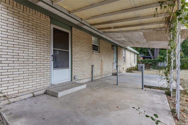 3021 Edith Lane, Haltom City TX 76117 - Photo 20