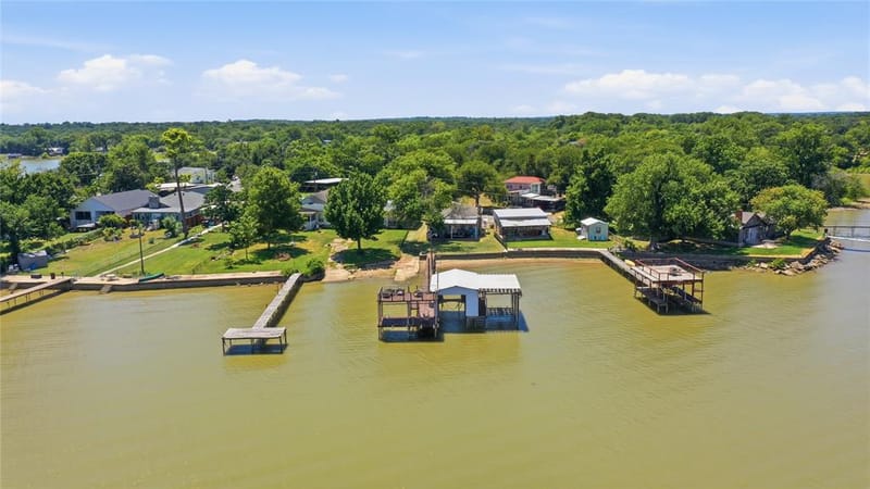 6820 Briar Road, Azle TX 76020
