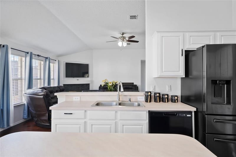 2603 Clark Drive, Corinth TX 76210 - Photo 14