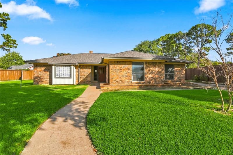 308 Drexel Drive, Grapevine TX 76051