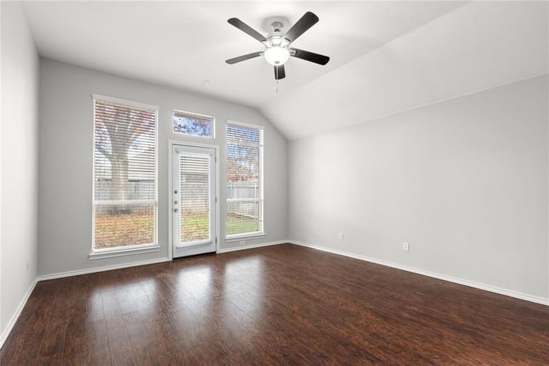 5825 Echo Bluff Drive, Haltom City TX 76137 - Photo 26