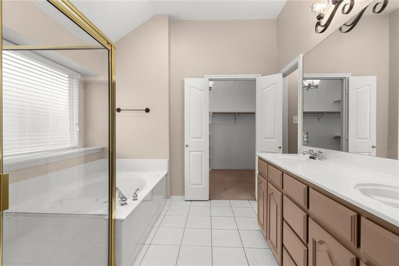5825 Echo Bluff Drive, Haltom City TX 76137 - Photo 28