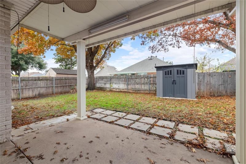 5825 Echo Bluff Drive, Haltom City TX 76137 - Photo 31