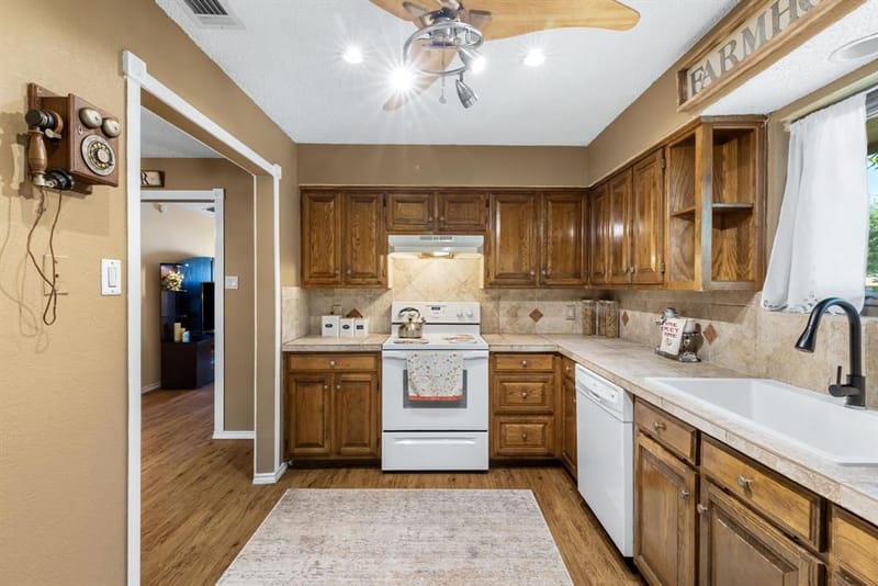 3011 Tina Street, Sachse TX 75048 - Photo 9