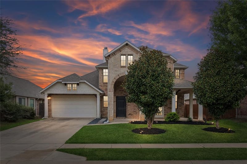 1121 Ponderosa Drive, Aubrey TX 76227