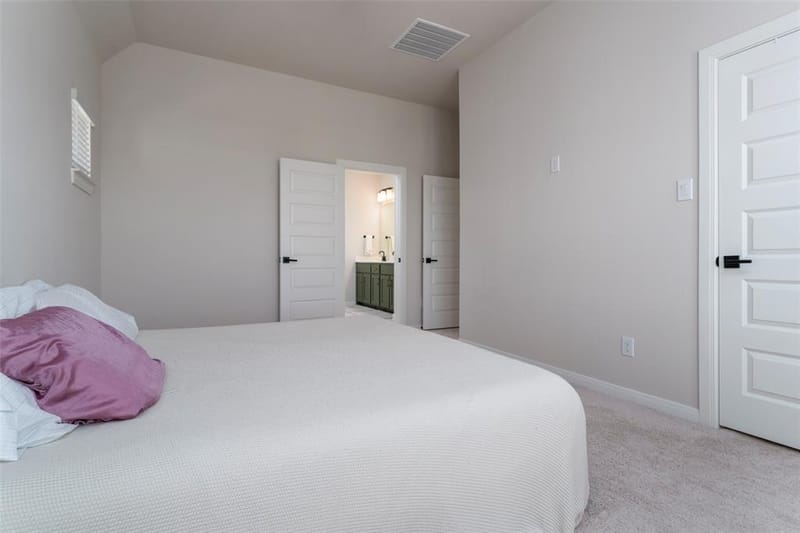 905 Carnation Drive, Crowley TX 76036 - Photo 18