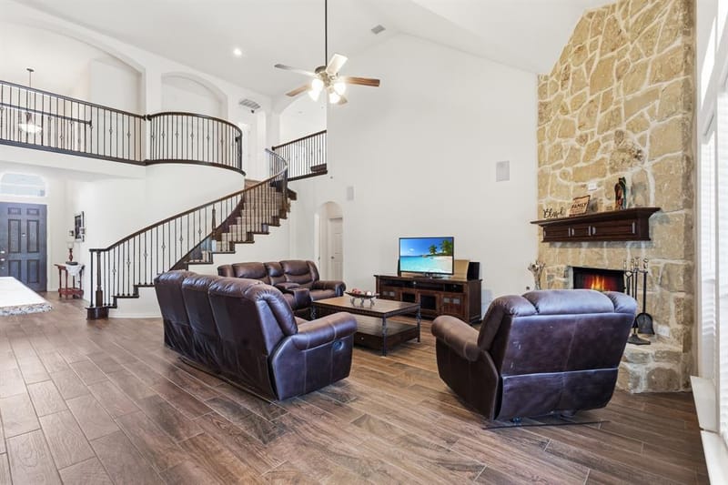 13921 Sparrow Hill Drive, Little Elm TX 75068 - Photo 11