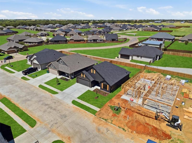 940 Huckleberry Lane, Tolar TX 76476 - Photo 38
