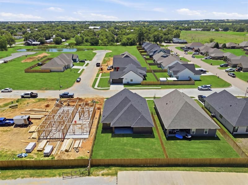 940 Huckleberry Lane, Tolar TX 76476 - Photo 40