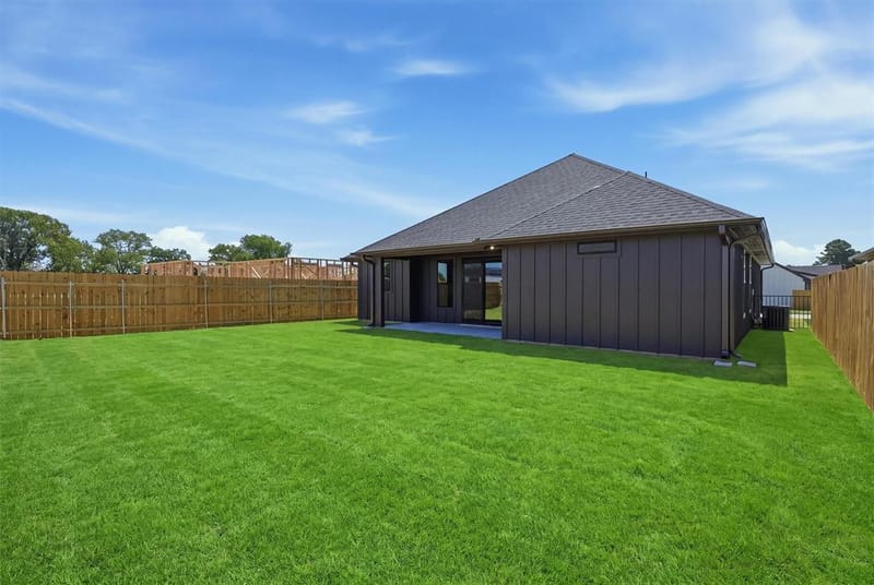 940 Huckleberry Lane, Tolar TX 76476 - Photo 35