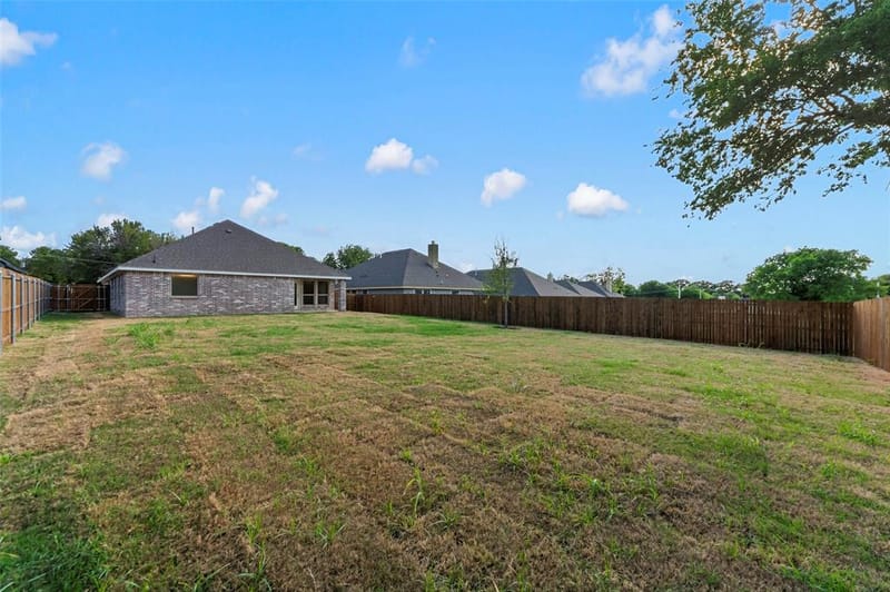 6119 JEANE Street, Dallas TX 75217 - Photo 22