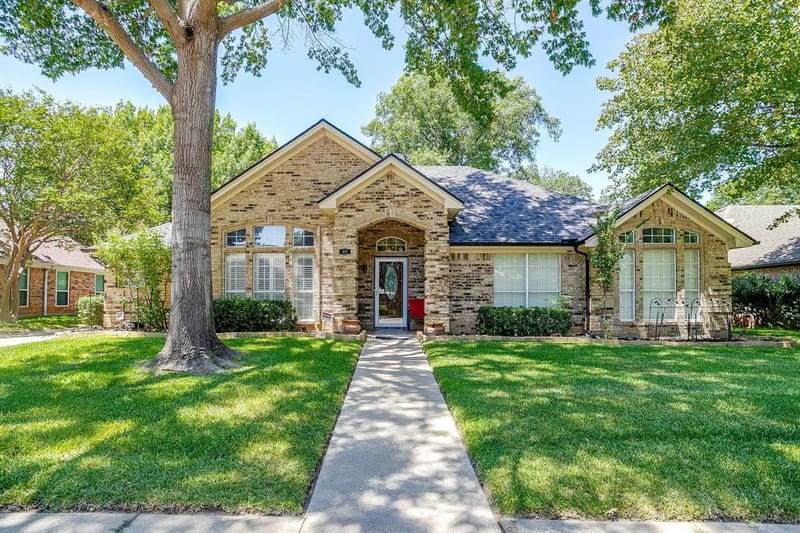 412 Inland Circle, Azle TX 76020