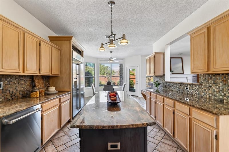 1413 Springaire Lane, Lewisville TX 75077 - Photo 10
