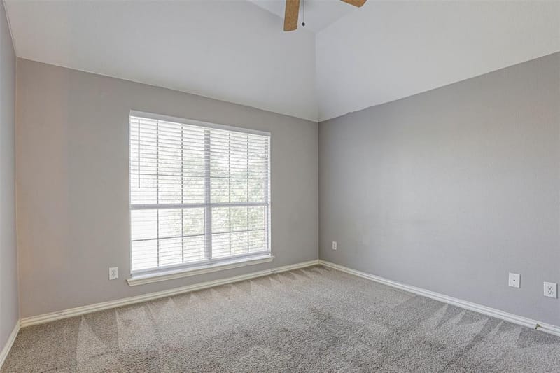 5704 Kelly Court, Haltom City TX 76137 - Photo 27