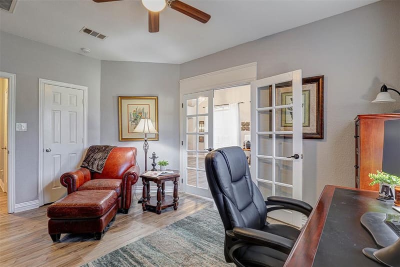 5704 Kelly Court, Haltom City TX 76137 - Photo 14
