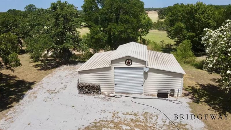 205 Niki Road, Paradise TX 76073 - Photo 5