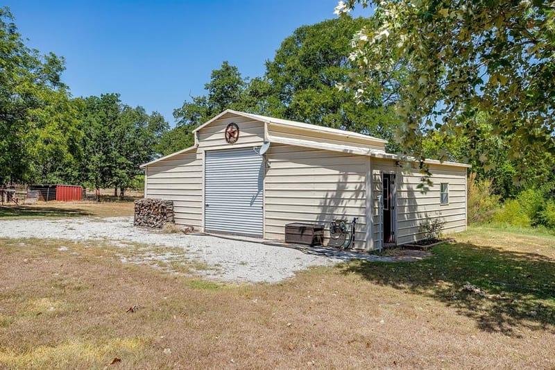 205 Niki Road, Paradise TX 76073 - Photo 33