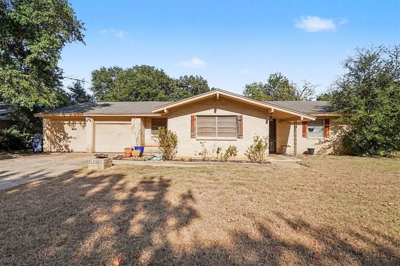 1553 Montclair Drive, Fort Worth TX 76103