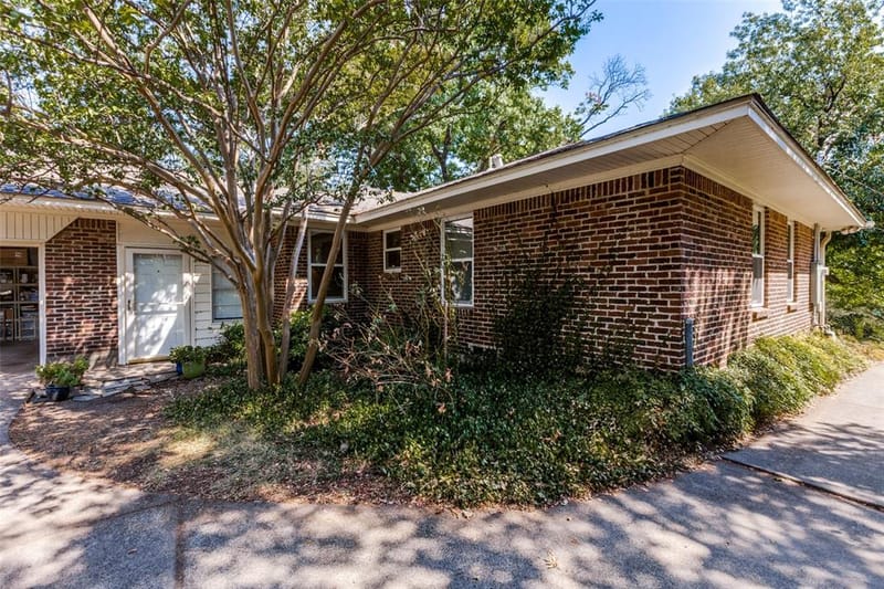 605 S Ravinia Drive, Dallas TX 75211 - Photo 14