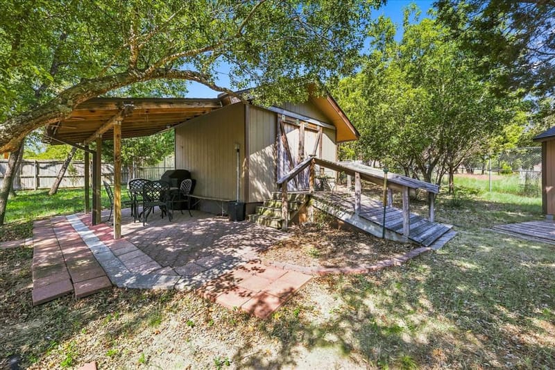 144 Saddle Brook Drive, Hudson Oaks TX 76087 - Photo 28