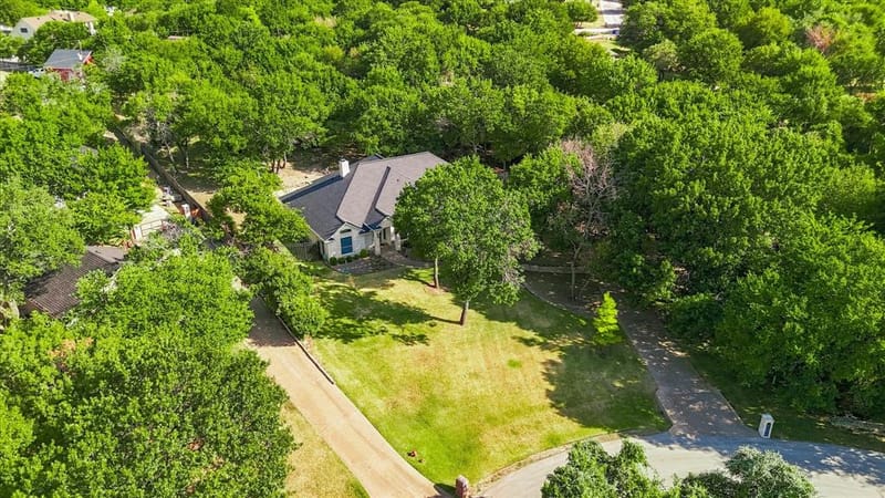 144 Saddle Brook Drive, Hudson Oaks TX 76087 - Photo 35