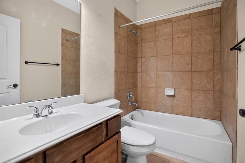 8418 Timberbrook Lane, Dallas TX 75249 - Photo 14