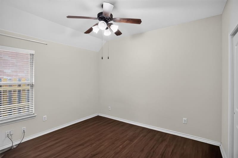 8418 Timberbrook Lane, Dallas TX 75249 - Photo 11