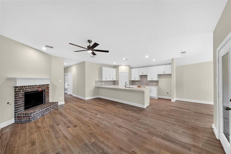 6127 JEANE Street, Dallas TX 75217 - Photo 12