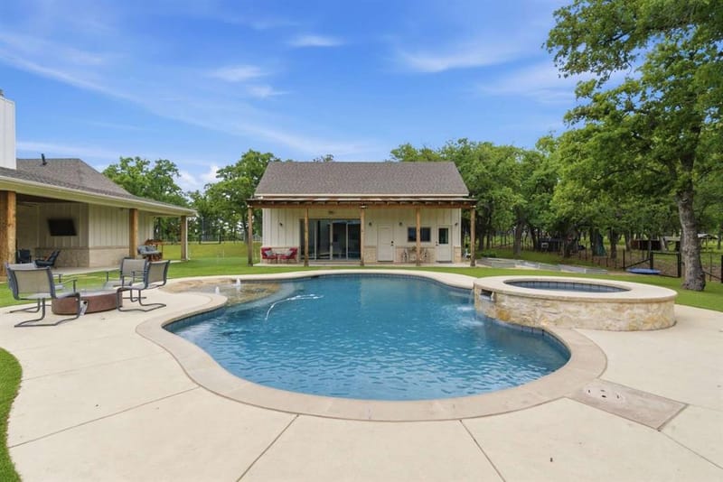 1012 Cheyenne Road, Poolville TX 76487 - Photo 26