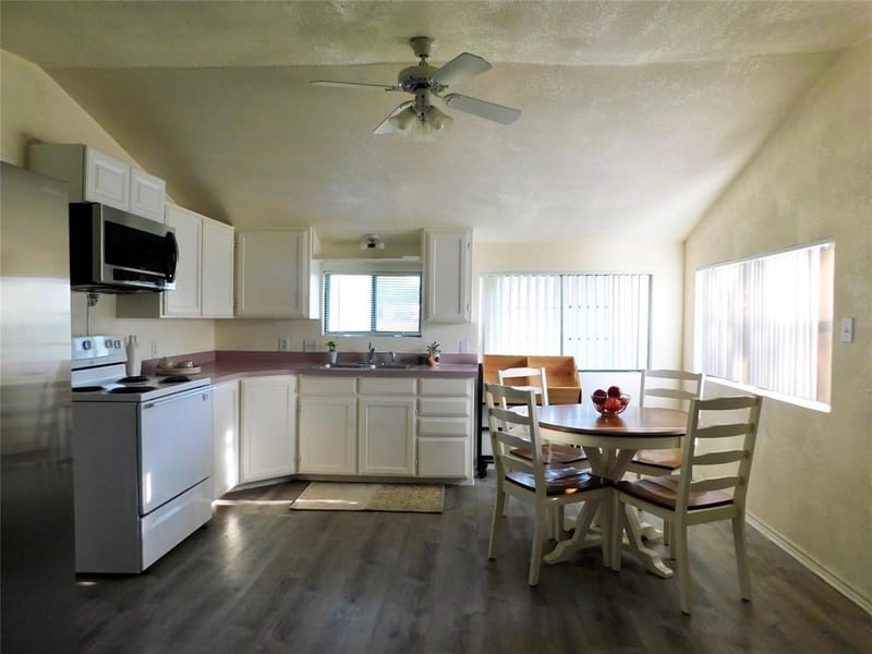 31 Rogers Circle, Krum TX 76249 - Photo 7