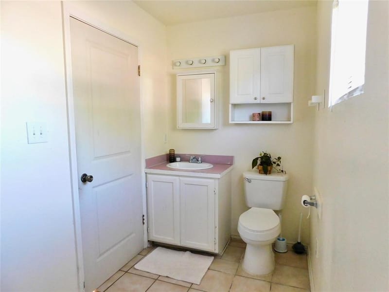 31 Rogers Circle, Krum TX 76249 - Photo 9