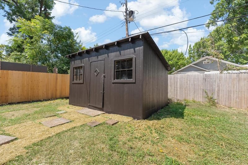 1718 S Adams Street, Fort Worth TX 76110 - Photo 36