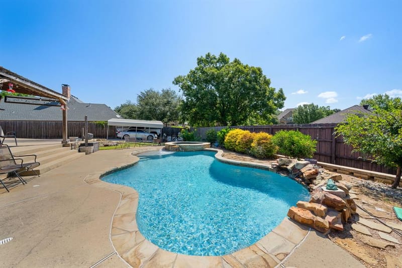 1907 Clearview Drive, Ennis TX 75119 - Photo 7