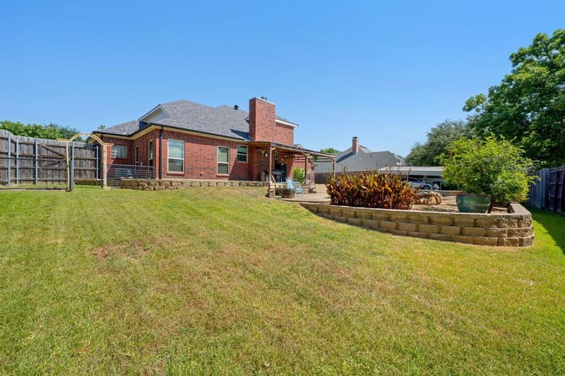 1907 Clearview Drive, Ennis TX 75119 - Photo 40