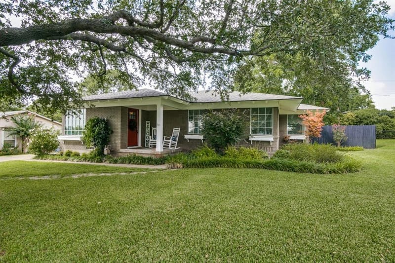 504 W Kaufman Street, Rockwall TX 75087 - Photo 2