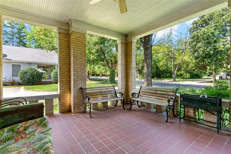 610 Fitzhugh, Paris TX 75460 - Photo 8