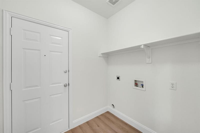 9810 Walnut Hill Drive, Providence Village TX 76227 - Photo 23