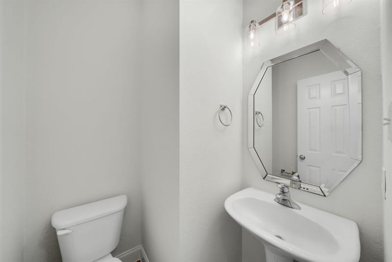 9810 Walnut Hill Drive, Providence Village TX 76227 - Photo 22