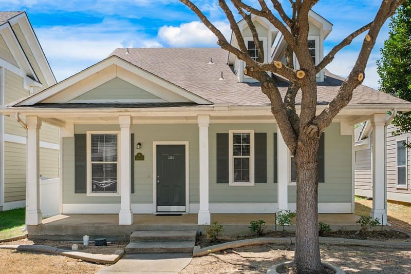 9810 Walnut Hill Drive, Providence Village TX 76227 - Photo 36