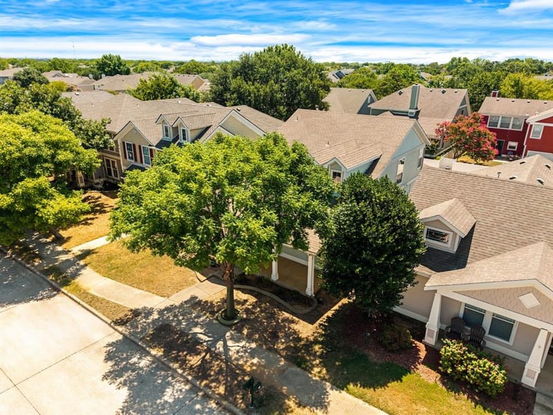 9810 Walnut Hill Drive, Providence Village TX 76227 - Photo 31