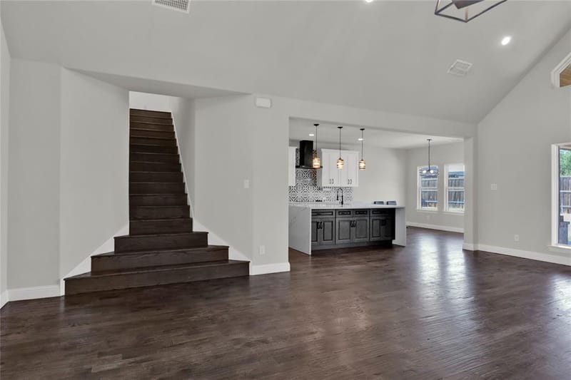 8023 Pennington, Fort Worth TX 76126 - Photo 7