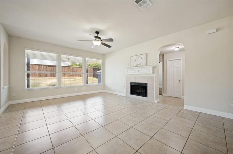 2909 Lighthouse Drive, Denton TX 76210 - Photo 10