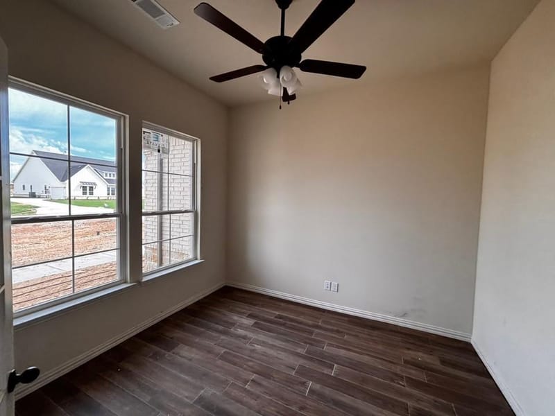 153 Pheasant Run Drive, New Fairview TX 76078 - Photo 3