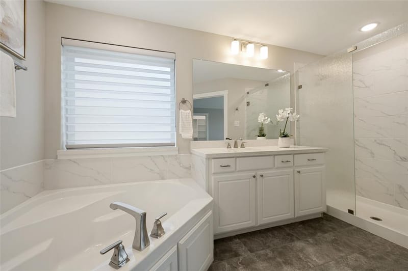 2736 Majesty Drive, Little Elm TX 75068 - Photo 14