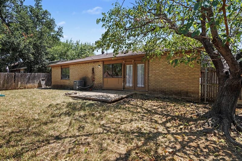 7107 Blackberry Drive, Arlington TX 76016 - Photo 35