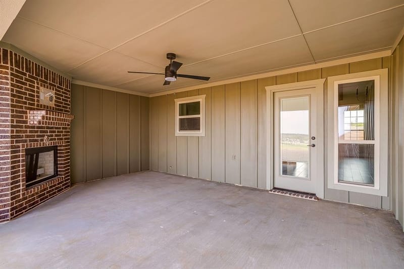 2000 Highland View Drive, Springtown TX 76082 - Photo 23